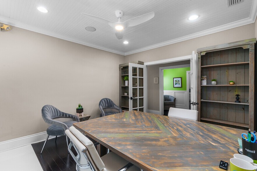 More Photos Of 354 NE 1st Ave, Delray Beach Office For Sale