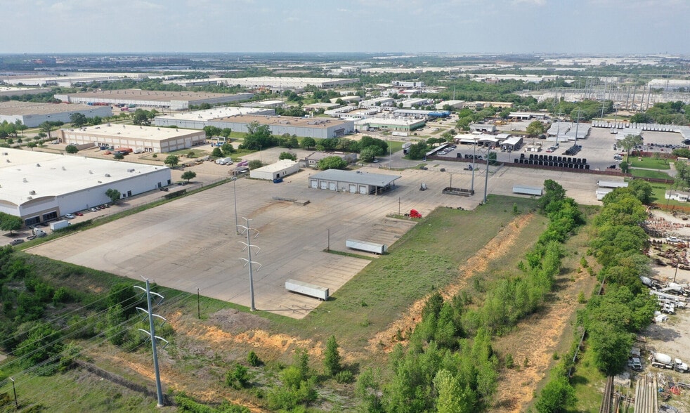 More Photos Of 3375 High Prairie Rd, Grand Prairie Service For Lease
