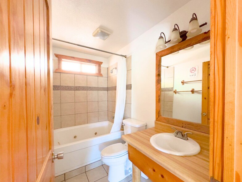 More Photos Of 2773 US Highway 82, Mayhill Hospitality For Sale