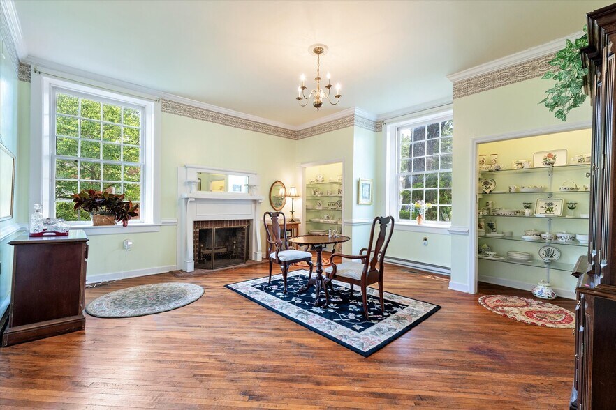 More Photos Of 252 David Bruce Ave, Charlotte Court House Hospitality For Sale