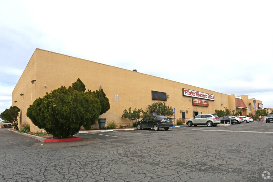 More Photos Of 1435 Fresno St, Fresno Freestanding For Lease