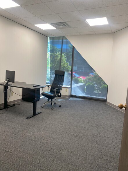 More Photos Of 90 Broadway, Buffalo Office For Lease