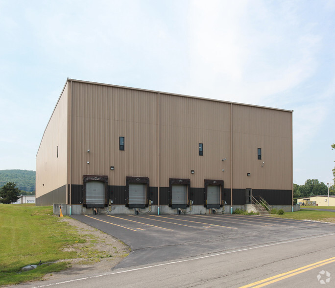 Primary Photo Of 152 Corporate Dr, Oneonta Warehouse For Lease