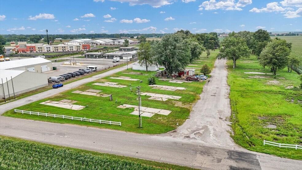 More Photos Of 4808 Paradise Rd, Mattoon Manufactured Housing Mobile Home Park For Sale