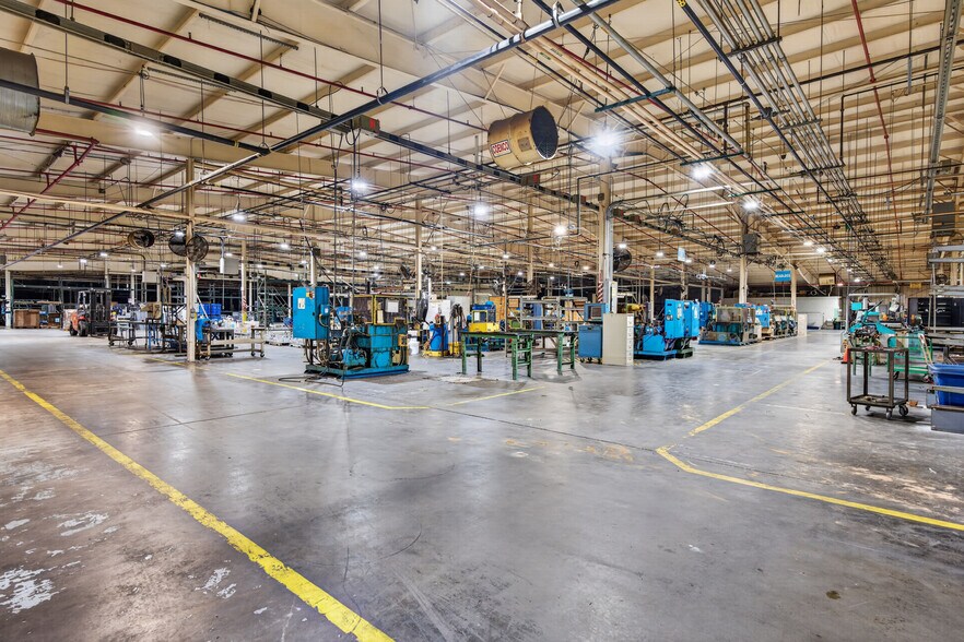 More Photos Of 310 Pennington Dr, Paris Manufacturing For Sale