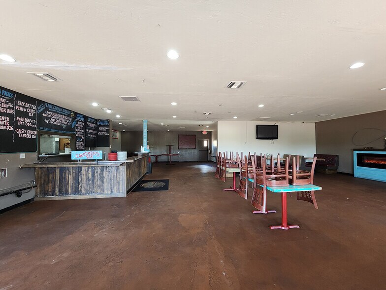More Photos Of 1111 S Beeline Hwy, Payson Restaurant For Lease