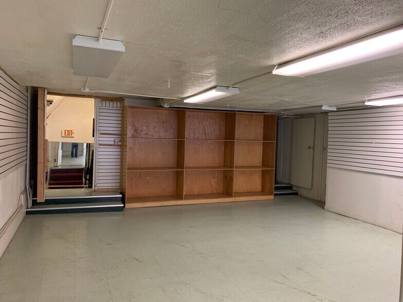More Photos Of 736-738 Grant Ave, San Francisco Storefront Retail Office For Sale