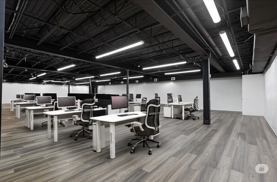 More Photos Of 545-553 Cedar Ln, Teaneck Office For Lease