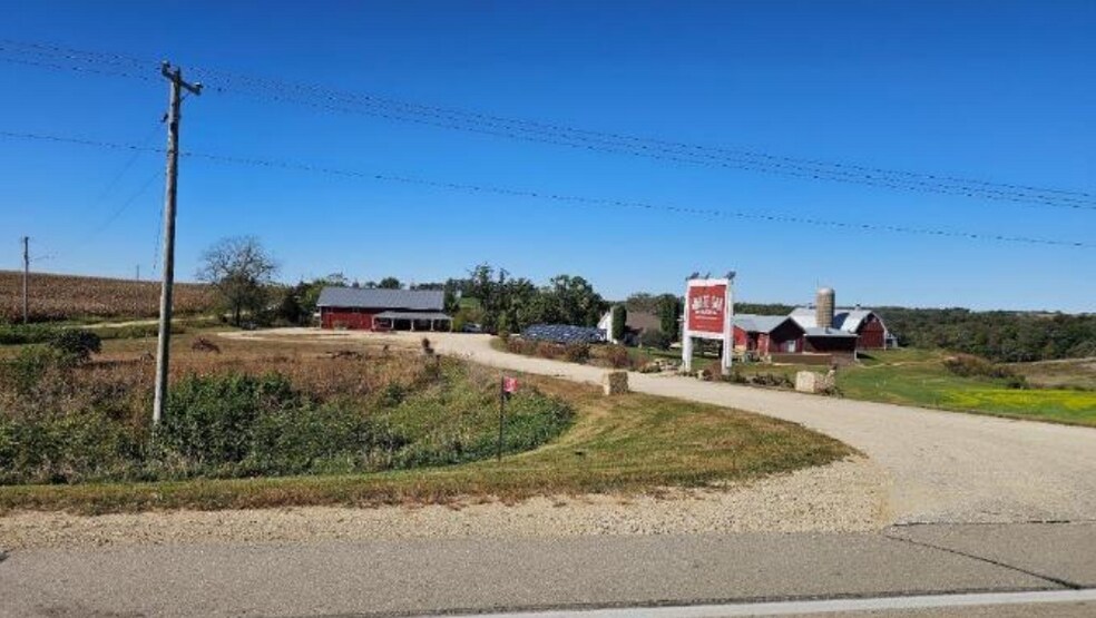 More Photos Of 4352 Hwy 23, Dodgeville Specialty For Sale