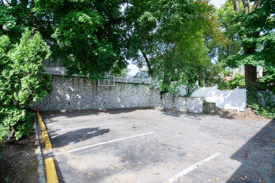 More Photos Of 915 Palmer Rd, Bronxville Medical For Sale