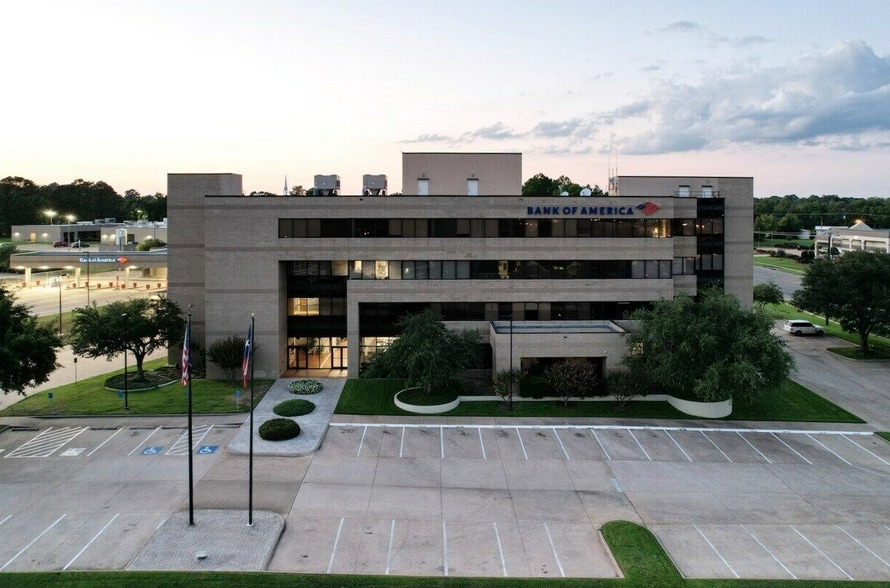 More Photos Of 3301 Golden Rd, Tyler Office For Lease