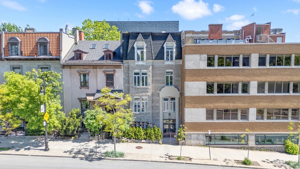 More Photos Of 1023 Rue Berri, Montréal Apartments For Sale