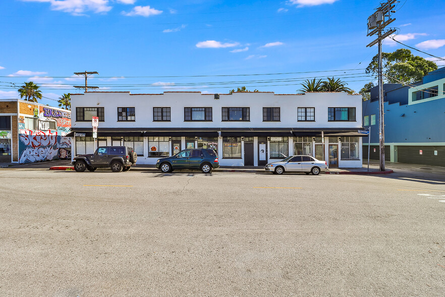 Primary Photo Of 300-314 Westminster Ave, Venice Storefront Retail Residential For Lease