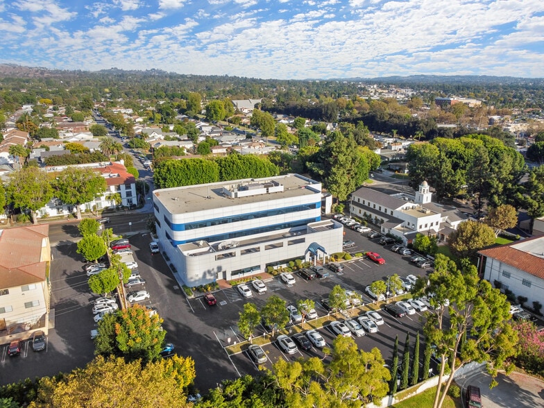 More Photos Of 8135 S Painter Ave, Whittier Medical For Lease