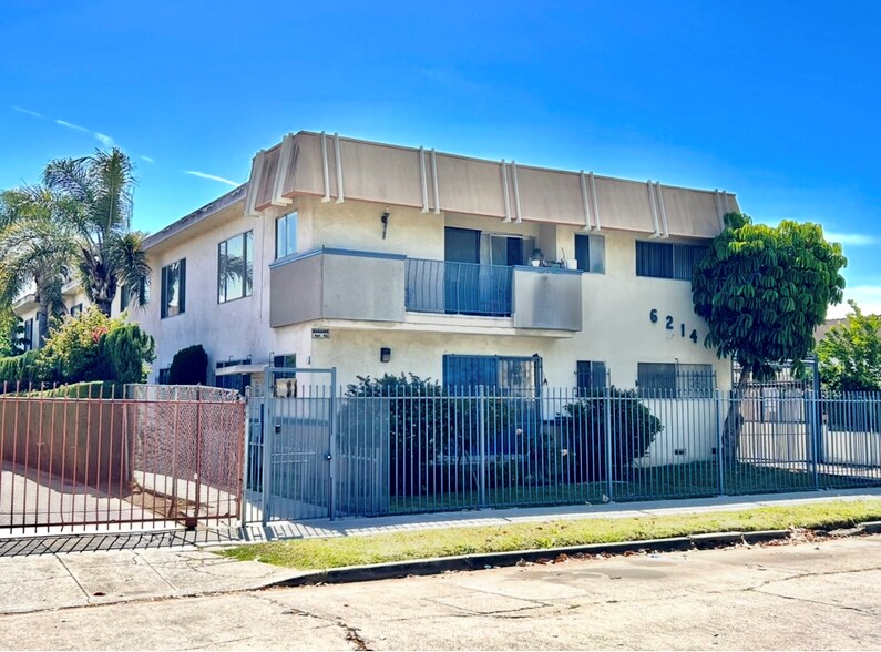 Primary Photo Of 6214 S Victoria Ave, Los Angeles Apartments For Sale