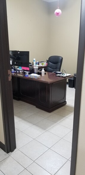 More Photos Of 3402 Enterprise Dr, Rowlett Office For Lease