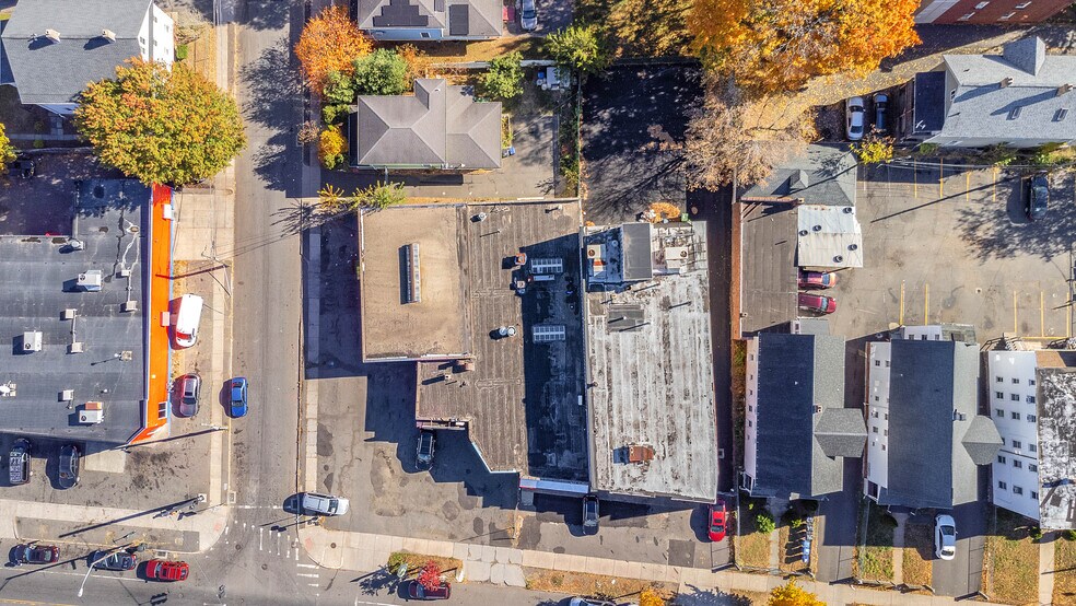 More Photos Of 156-162 Franklin Ave, Hartford General Retail For Sale