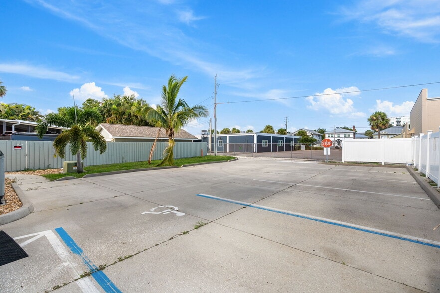 More Photos Of 2012 Vernon Pl, Melbourne Office Residential For Sale