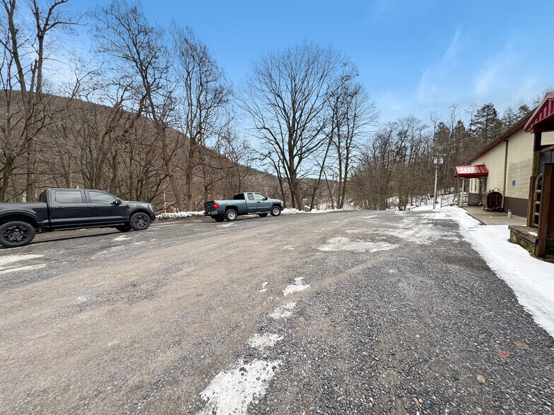 More Photos Of 151 Slaughter House Rd, Claysburg Warehouse For Sale