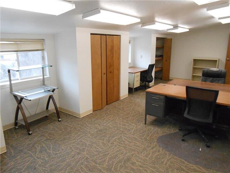 More Photos Of 5081 Old Clairton Rd, Pittsburgh Office For Lease