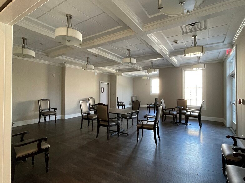 More Photos Of 1851 Old Donation Pky, Virginia Beach Assisted Living For Sale