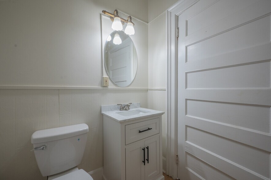 More Photos Of 329 Hazard Ave, Enfield Apartments For Sale