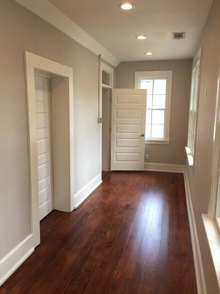 More Photos Of 1600 Nueces St, Austin Office For Lease