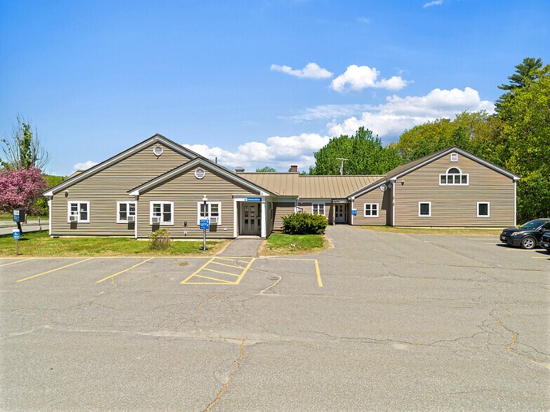 More Photos Of 24 Chase Ave, Waterville Office For Sale
