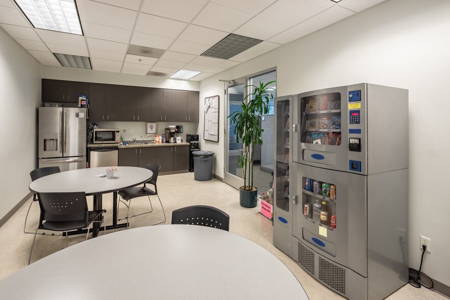 More Photos Of 60 Bunsen, Irvine Loft Creative Space For Lease