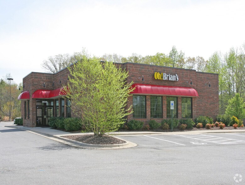 More Photos Of 2036 Rankin Mill Rd, Greensboro Restaurant For Lease