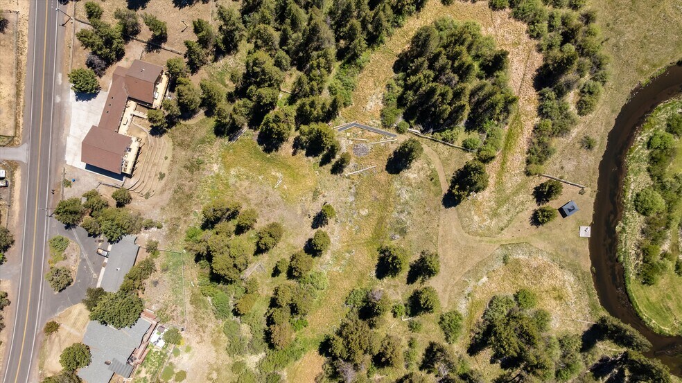 More Photos Of 53345 Riverview Dr, La Pine Multifamily For Sale