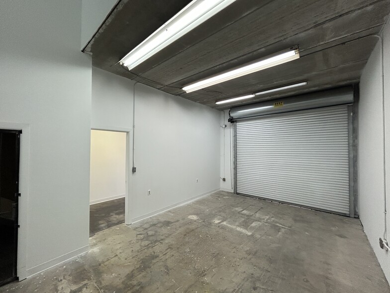 More Photos Of 20101-20161 NE 16th Pl, Miami Loft Creative Space For Sale