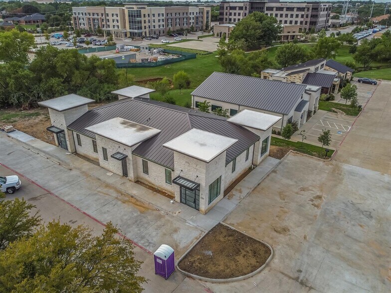 More Photos Of 420 N Kimball Ave, Southlake Medical For Lease