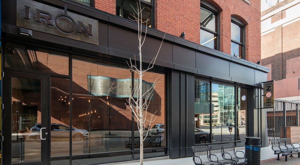 More Photos Of 25 Ottawa Ave SW, Grand Rapids Office For Sale