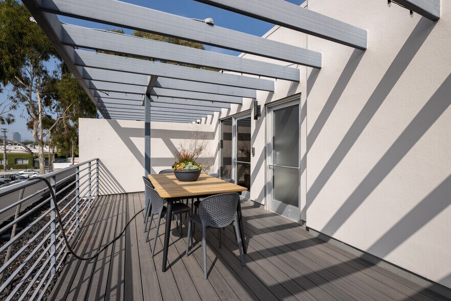 More Photos Of 1538 20th St, Santa Monica Loft Creative Space For Lease