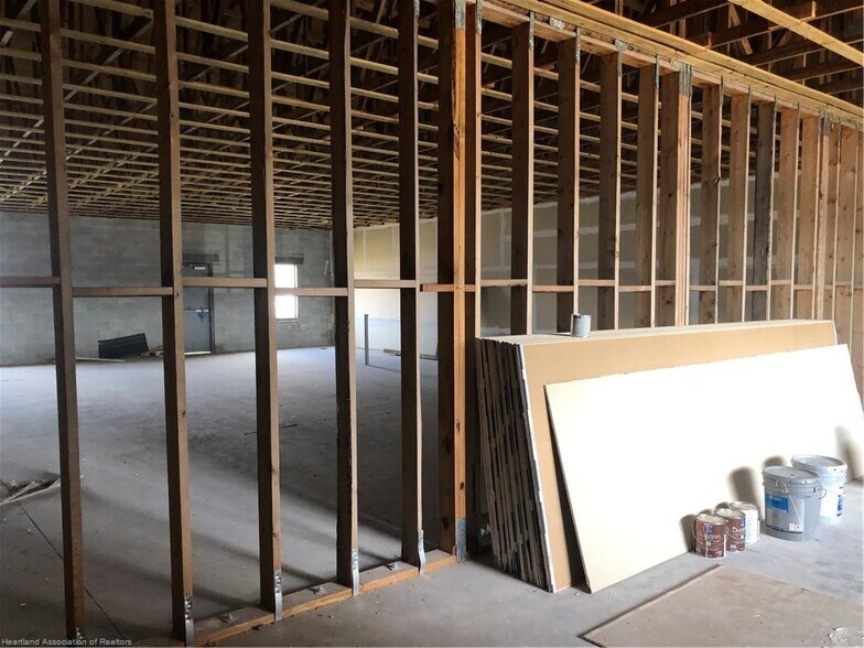 More Photos Of 1659 US Highway 27 N, Avon Park Medical For Sale