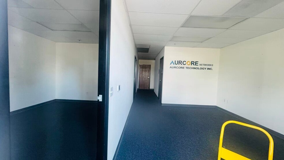 More Photos Of 25691 Atlantic Ocean Dr, Lake Forest Light Distribution For Lease