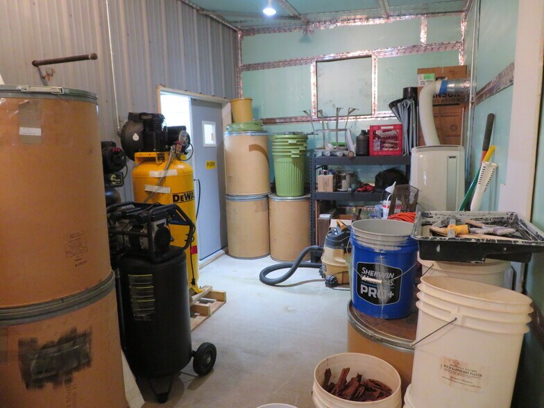 More Photos Of 100 Homestead Ave, Hillsboro Warehouse For Sale