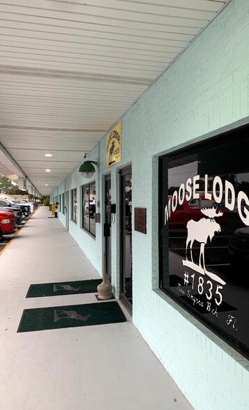 More Photos Of 2311-2349 S Ridgewood Ave, Edgewater Unknown For Lease