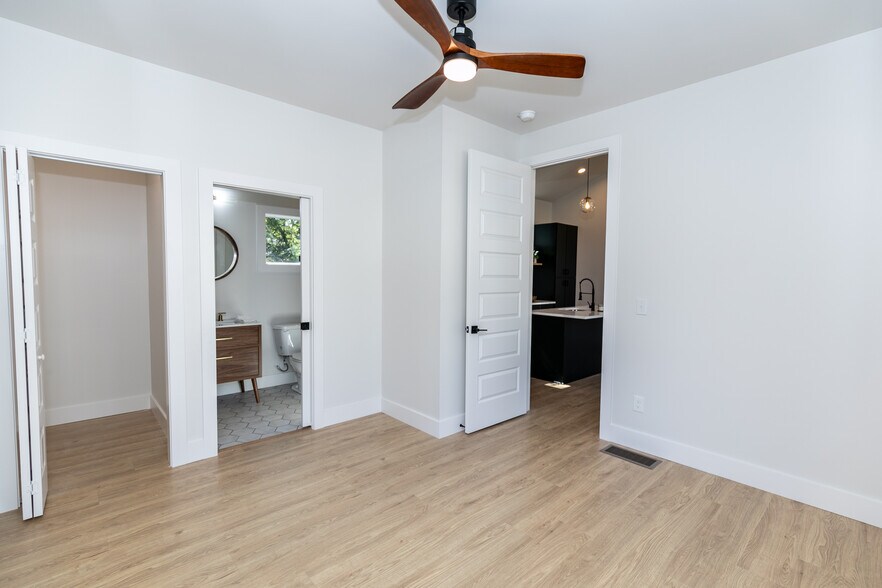 More Photos Of 120 Howard St SE, Atlanta Multifamily For Sale
