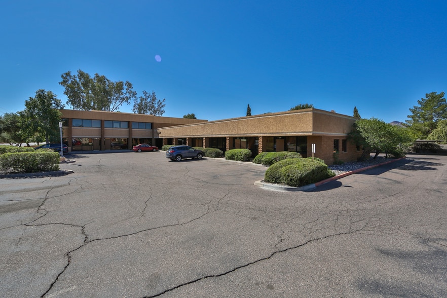 More Photos Of 5900 N Granite Reef Rd, Scottsdale Medical For Lease