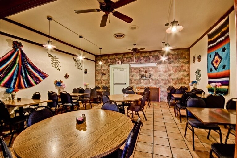 More Photos Of 505 S Main St, Florence Restaurant For Sale