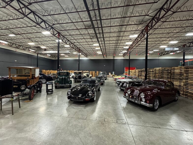 More Photos Of 3450 NW 115th Ave, Miami Warehouse For Lease