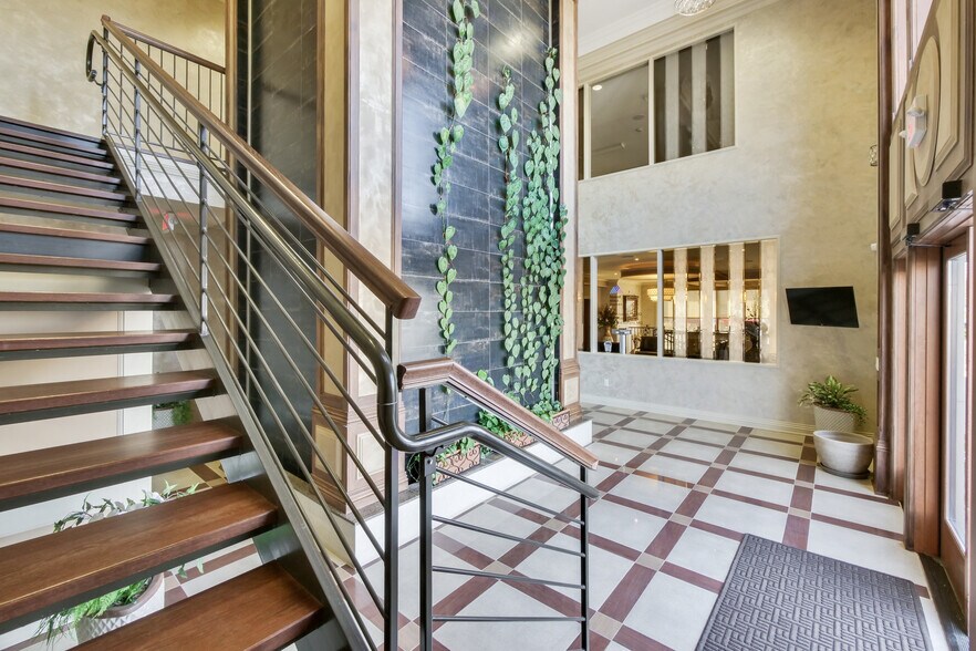 More Photos Of 883 Poole Ave, Hazlet Medical For Lease