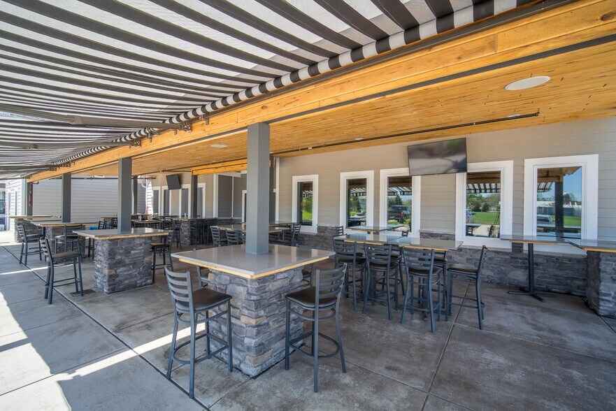 More Photos Of 2102 Highway 164, Richfield Restaurant For Sale