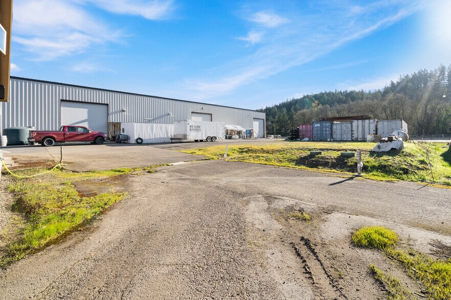 More Photos Of 10466 Sunnyside Rd SE, Jefferson Warehouse For Sale