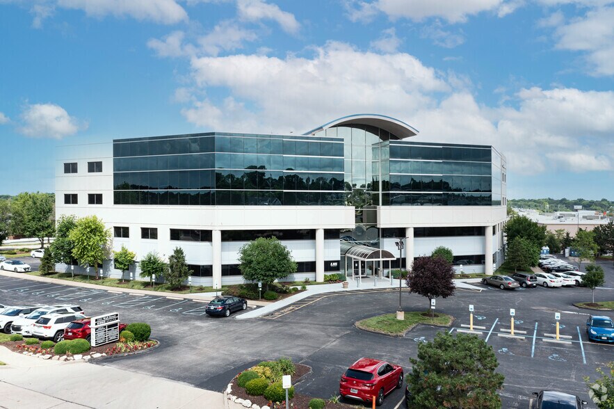 Primary Photo Of 1551 Wall St, Saint Charles Medical For Lease