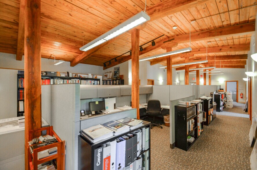 More Photos Of 22 S 2nd St, Emmaus Loft Creative Space For Lease