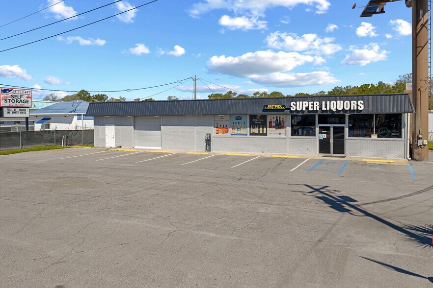 Primary Photo Of 507 Mary Esther Cut-off, Fort Walton Beach Freestanding For Sale