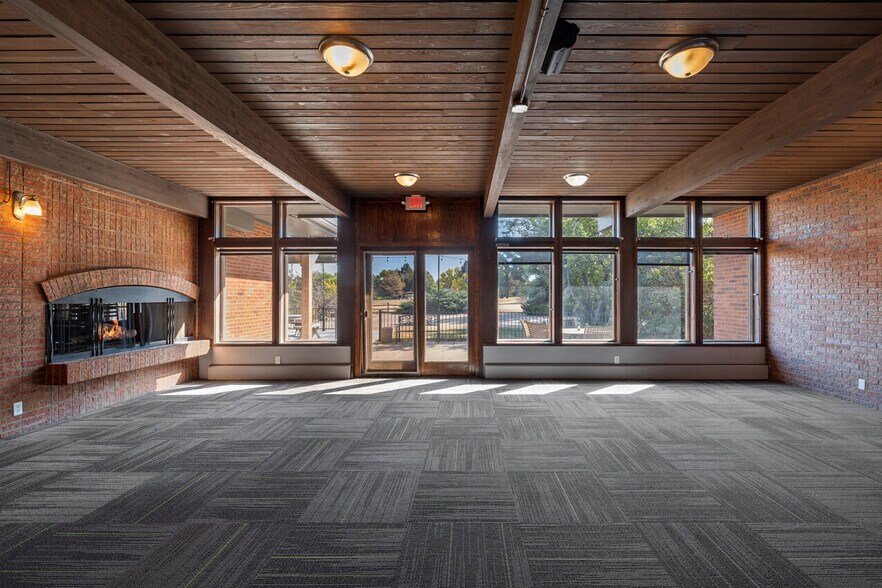 More Photos Of 4552 Gilliland Dr, Kimball Restaurant For Sale